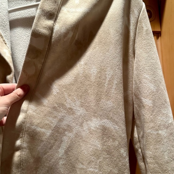 Women’s Tie Dye Fleece Cardigan EUC! - Picture 3 of 4